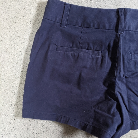 Ann Taylor Loft twill shorts - Picture 7 of 7